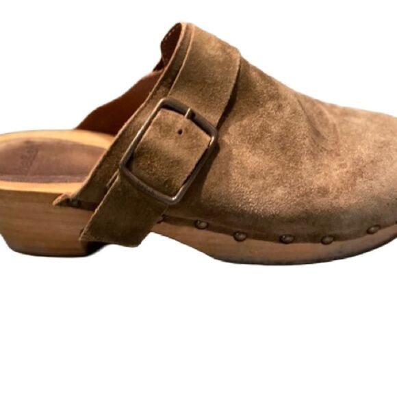 #510 BA&SH Suede Clogs - Picture 2 of 8